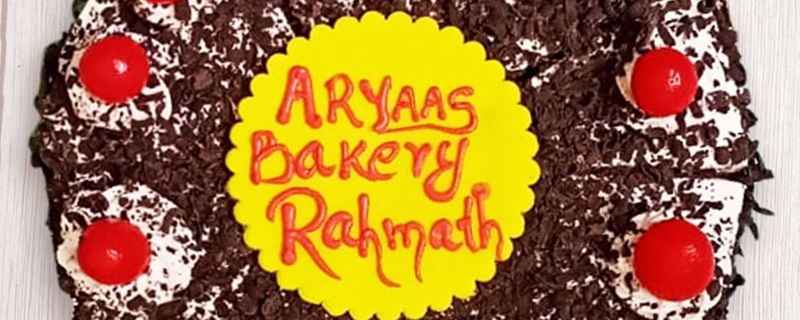 Aryaas Sweets & Bakery cover