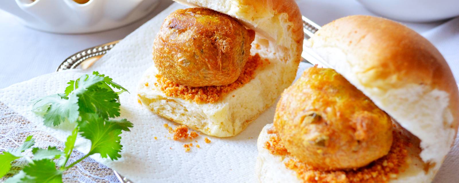 Bansi Vadapav cover