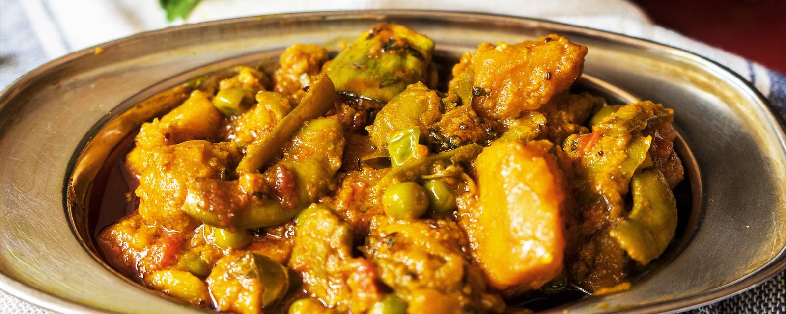 Harikrushna Restaurant : Katargam cover