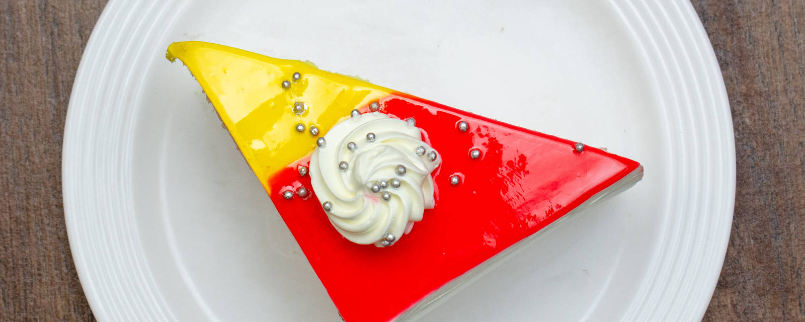 Guruji Sweets And Bakery cover