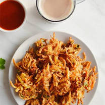 Mixed Veg Bhajiya: 300G with Medium Tea