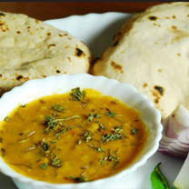 Mitti Chulhe ki 2-Moti Roti with Arhar ki daal  (with Desi Ghee)