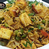 Mutter Paneer Pulao (Half)