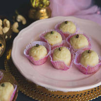Elaichi Malai Peda