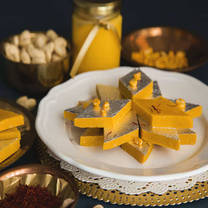 Kashmiri Kesar Katri