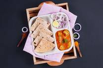 Paneer Makhani & Chapati Lunchbox