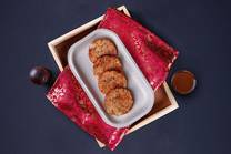 Sabudana Vada and Imli Chutney