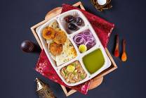 Chicken Haleem with Kebab Lunchbox