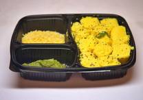 Khaman Dhokla With Sev & Chutney (300 Grm)
