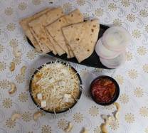 Cheese Kaju Paneer Sabji + 4 Roti