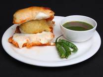 Tawa Fry Cheese Maska Vada Pav