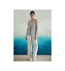 Women Printed V -Neck Cotton Top - S