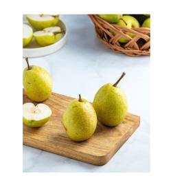 Pear Naka