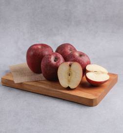 Kashmiri Apple (Seb)