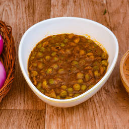 Greenpeas Masala