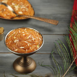 Green Vesova Signature