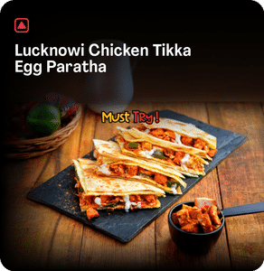 Lucknowi Chicken Tikka Egg Paratha