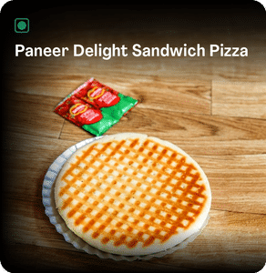 Paneer Delight Sandwich Pizza