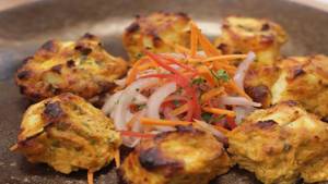 Lehsuni Paneer Tikka