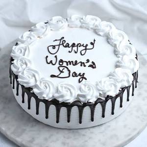 Creamy Chocolate Vanilla Cake
