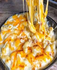 Overloaded Cheese Maggie