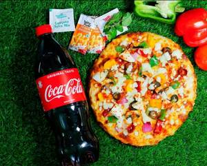 Paneer Special Spicy Pizza + Coke(250 ml)