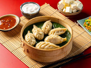 Paneer Steamed Momos (6 Pcs)