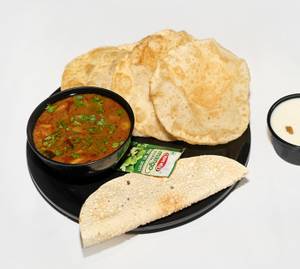 Shrikhand Poori