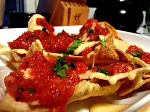 Nachos With Salsa & Cream