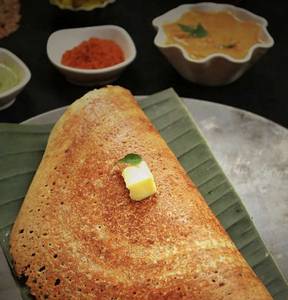 Butter Rawa Masala Dosa