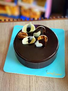 Chocolate Turffle Cake