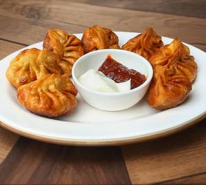 Veg Momos+Fries