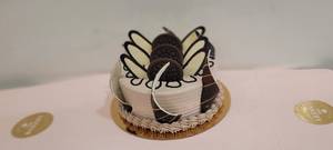 ORIO (cookie N CREAM CAKE 1 Pound) EGGLESS