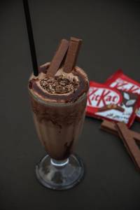 Kitkat Blast Shake