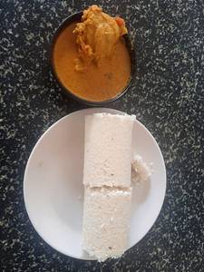 Puttu + Chicken