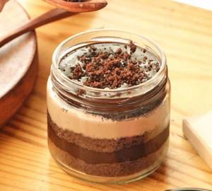Chocolate jar cake  