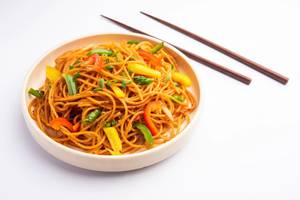 Veg Chilly Garlic Nodles