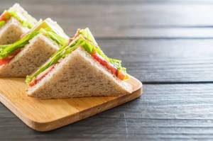 Simple Veg Sandwich