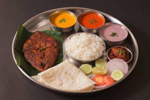 Surmai Masala Fry Thali - Chapati