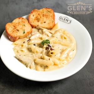 Non Veg Cheesy Bechamel Pasta Penne