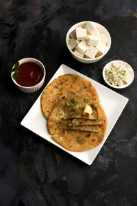 Paneer paraatha
