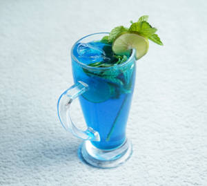 Bleu Curacao
