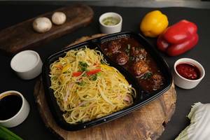 Veg Noodles + Chicken Manchurian + Momos