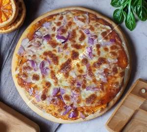Onion Pizza
