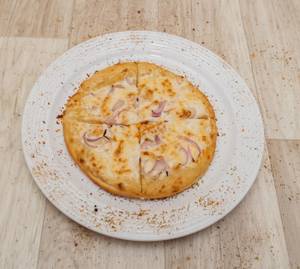 8" Onion Pizza