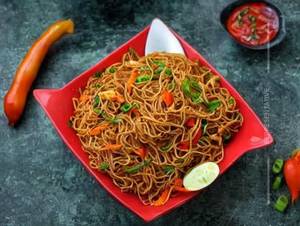 Schezwan Egg Chicken Hakka Noodles