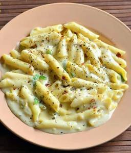 White Sauce Penne Pasta