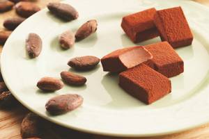 Nama Chocolate Mild Cacao (20 Pcs)