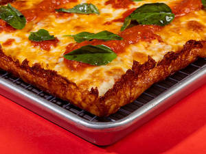 Detroit Red Top  Pizza - Veg