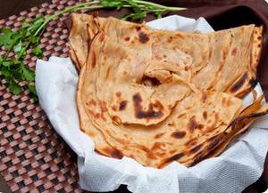 Laccha Paratha 